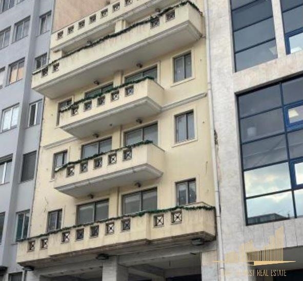 (For Sale) Commercial Building || Piraias/Piraeus - 1.421 Sq.m, 2.800.000€ 
