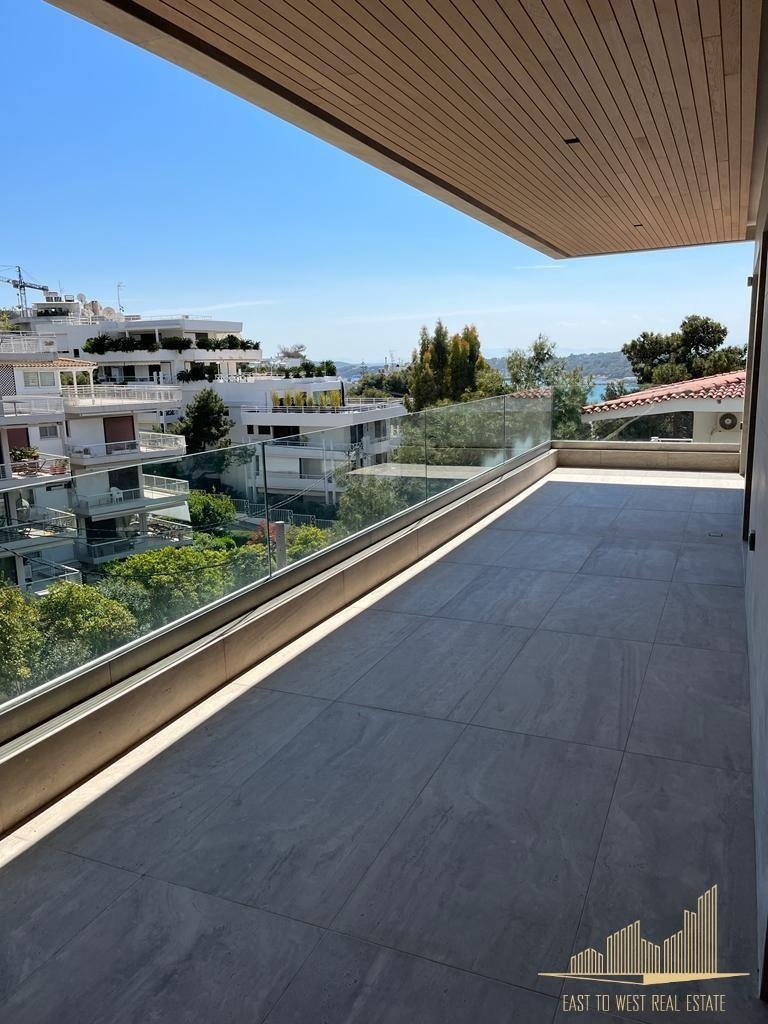 (For Sale) Residential Penthouse || East Attica/Vouliagmeni - 204 Sq.m, 3 Bedrooms, 3.900.000€ 