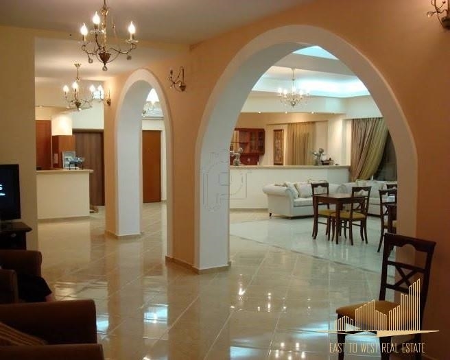 (Προς Πώληση) Επαγγελματικός Χώρος Ξενοδοχείο || Ν. Σάμου/Ικαρία-Άγιος Κήρυκος - 680 τ.μ, 1.700.000€ 