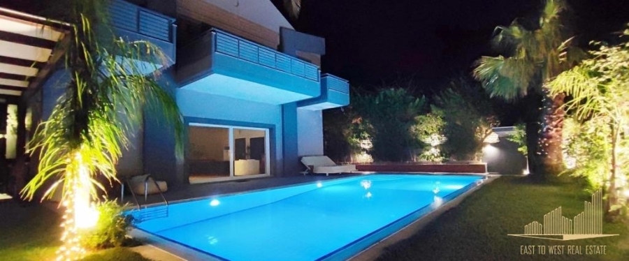 (En vente) Habitation Villa || East Attica/Kalyvia-Lagonisi - 290 M2, 3 Chambres à coucher, 880.000€ 