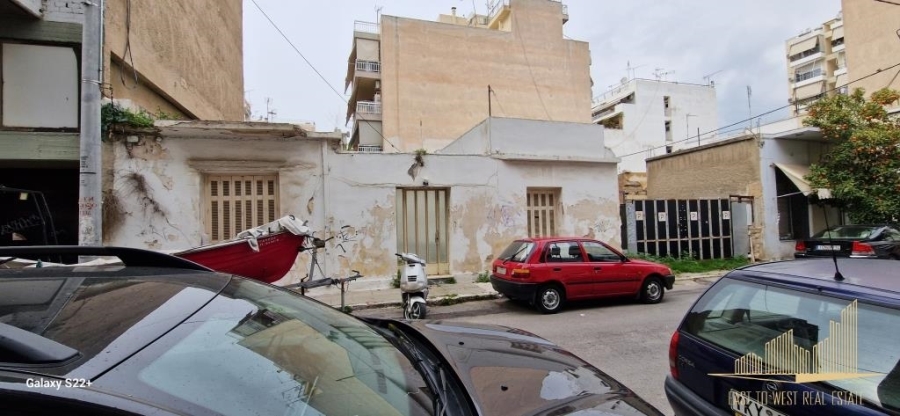 (For Sale) Land Plot || Piraias/Piraeus - 205 Sq.m, 225.000€ 