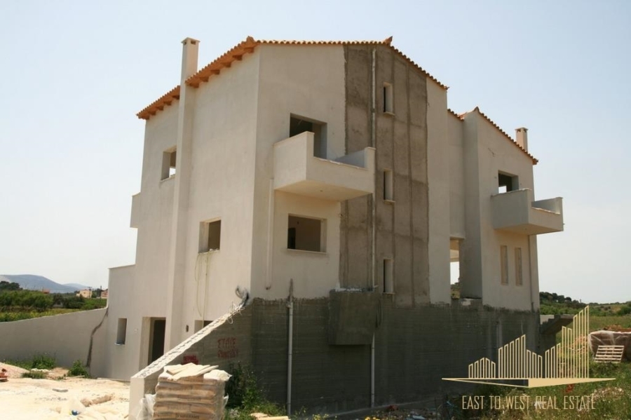 (Продава се) Къща  Мезонет || East Attica/Markopoulo Mesogaias - 240 кв.м., 4 Спални, 650.000€ 