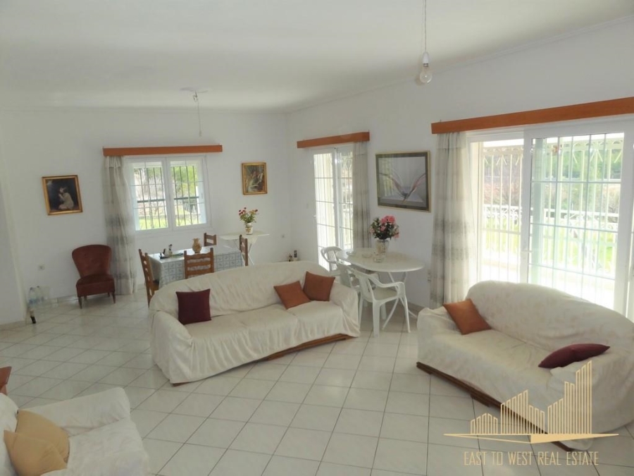 (For Sale) Residential Detached house || East Attica/Markopoulo Oropou - 279 Sq.m, 4 Bedrooms, 290.000€ 