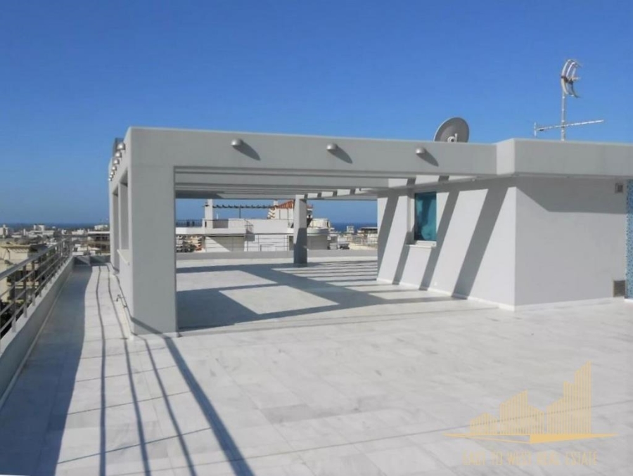 (For Sale) Residential Building || Athens South/Glyfada - 1.350 Sq.m, 7.500.000€ 